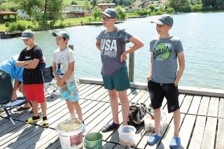Chalani pred štartom pretekov.